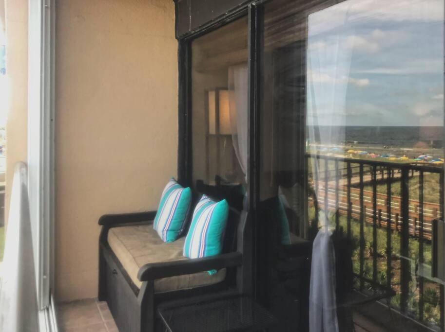Oceanfront * Pool * Elevator * Boardwalk Apartment Carolina Beach Exterior photo